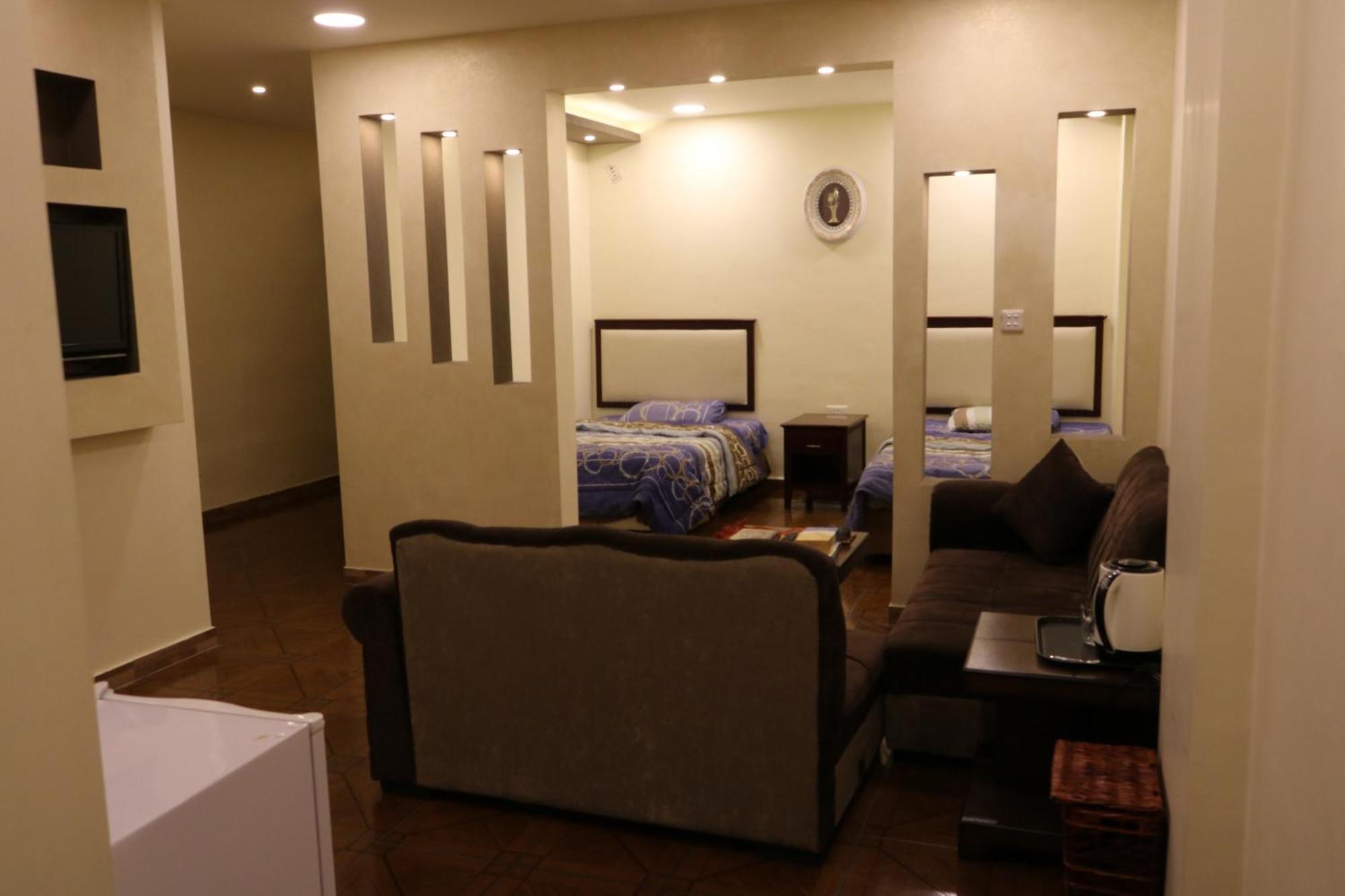 Al Riyati Hotel Apartments アカバ 部屋 写真